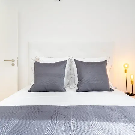 Beato Premium River View In Quiet Area Apartment Lisbon