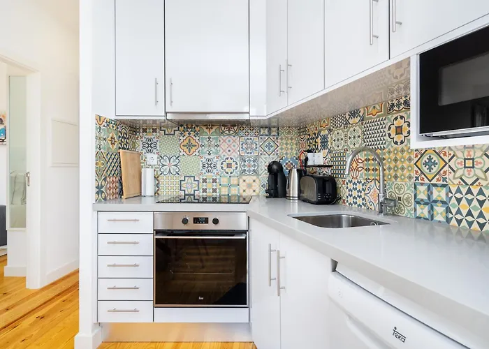 Beato Premium River View In Quiet Area *